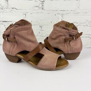 Miz Mooz Carter Cutout Peep Toe Buckle Ankle Bootie Leather Sandals 40